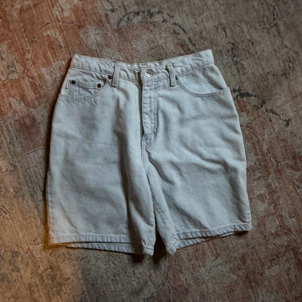 Arizona Vintage Light Wash Denim Shorts Womens Size 9 26 Waist High Rise 90s